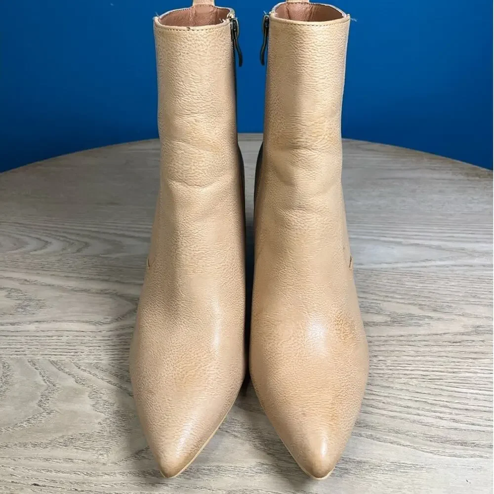 VICI Faux Leather Tan Ankle Boots Pointed Almond Toe Block Heel Women’s Size 10